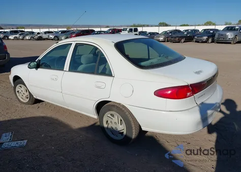 2000 Ford Escort из США, поврежденный, VIN 3FAFP13P3YR233571